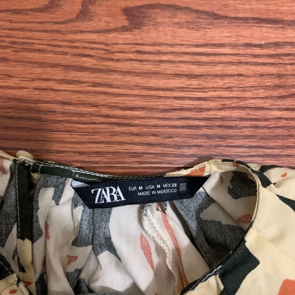 Zara Blouse - Picture 2 of 3